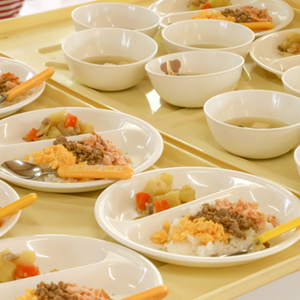給食2